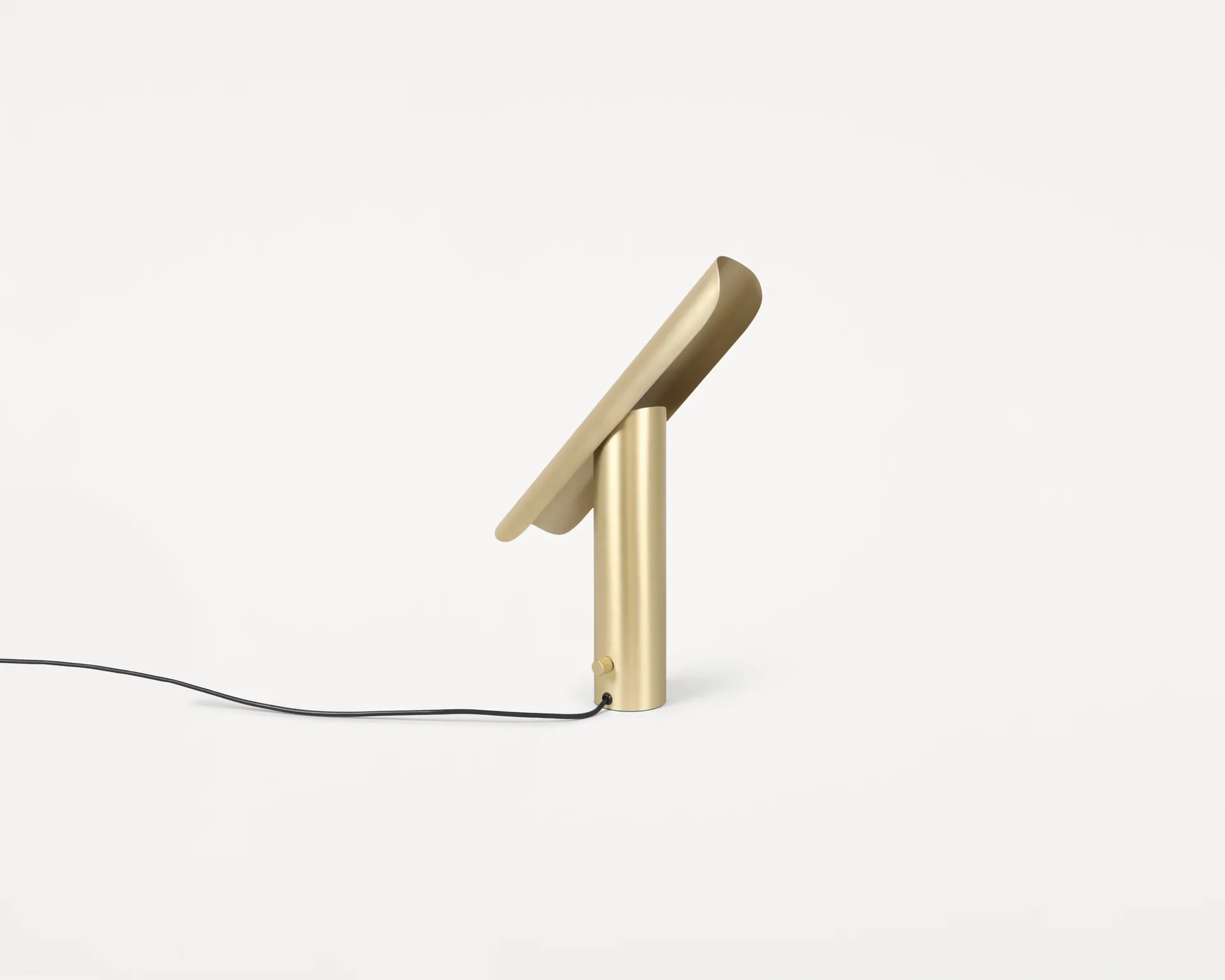 T Lamp table lamp, Brass FRAMA