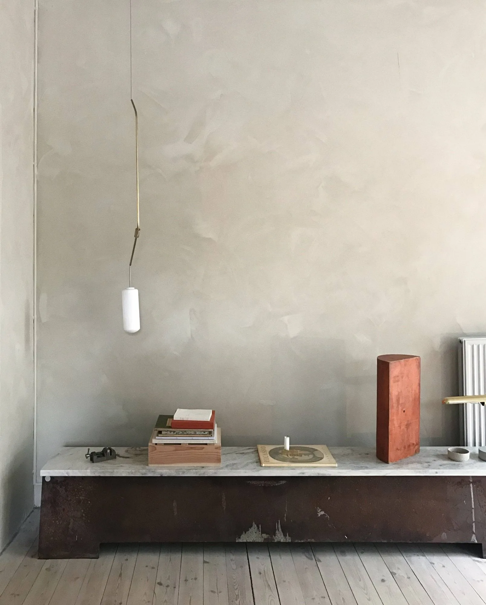Ventus Pendant light, Brass, Form 01 FRAMA