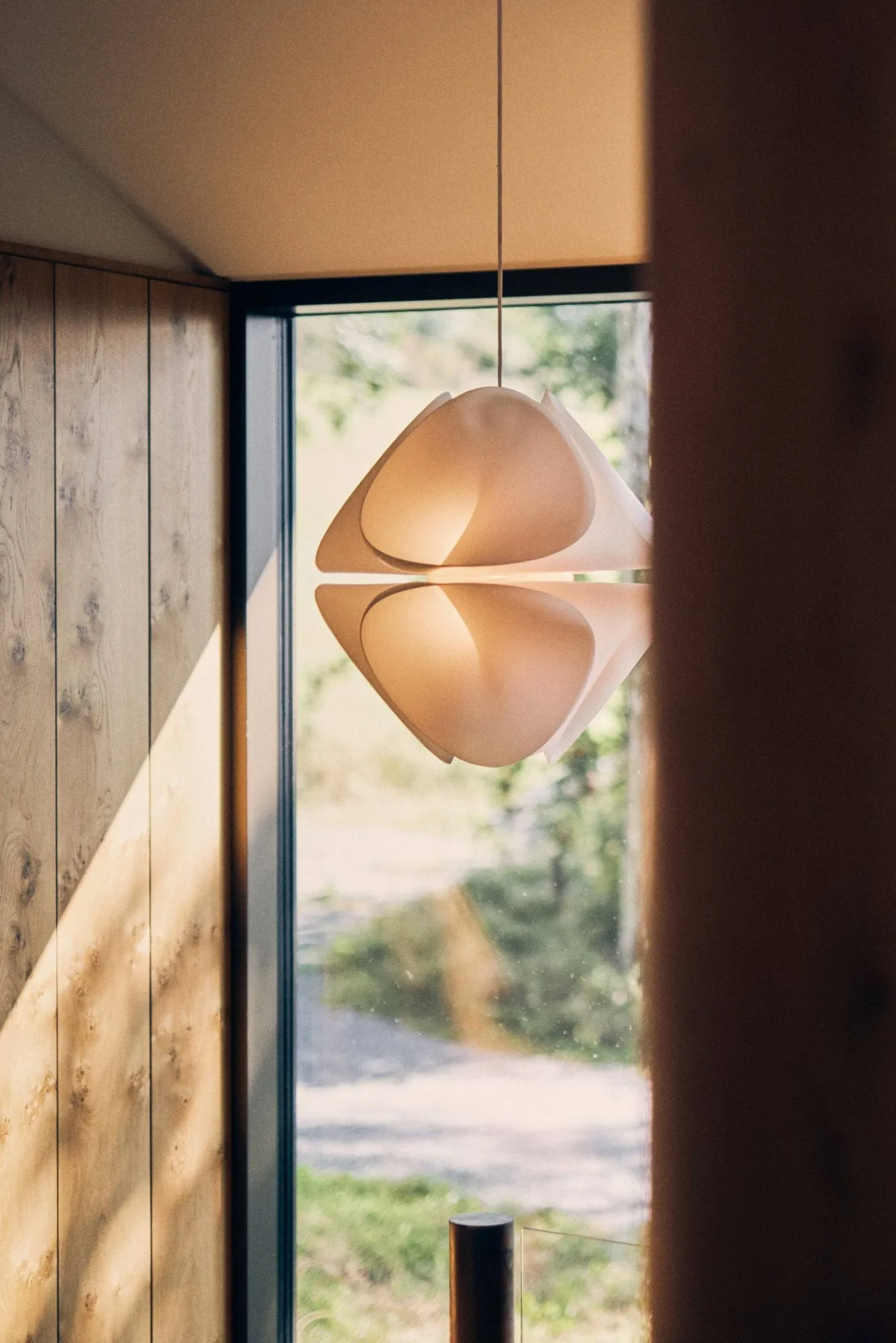 Nova pendant lamp, Opal White Frandsen