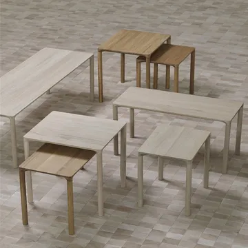 Piloti 6725 side table - Lacquered oak - height 41 cm - Fredericia Furniture