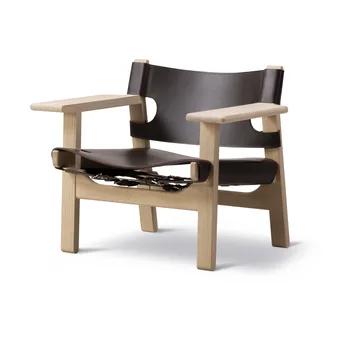 The Spanish armchair - Leather dark brown - soaped oak - Fredericia Furniture