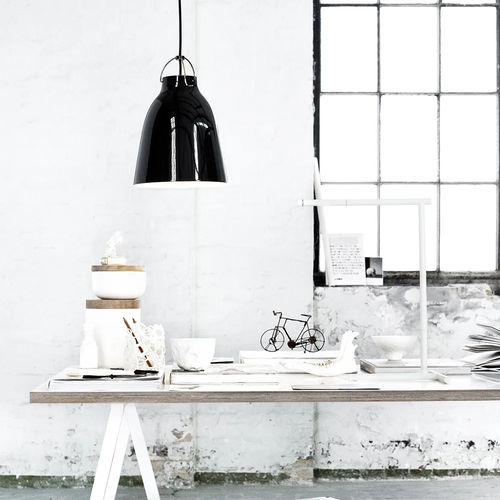 Caravaggio 2 pendant, Black smooth-red textile cord Fritz Hansen