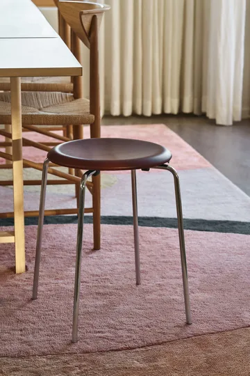 Dot round stool leather - Chestnut, Ø34x44 cm - Fritz Hansen