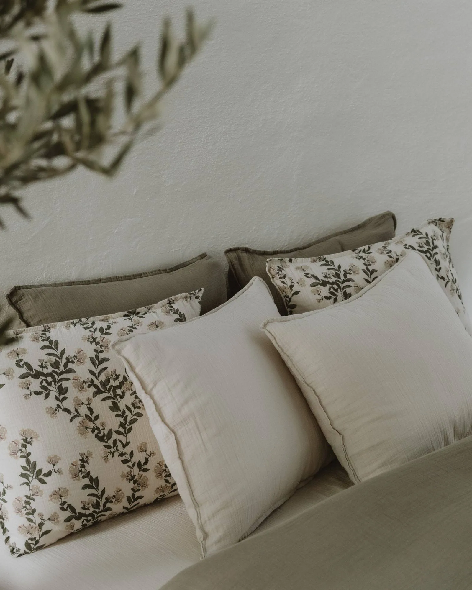 Eggshell Muslin pillowcase, 80x80 cm Garbo&Friends