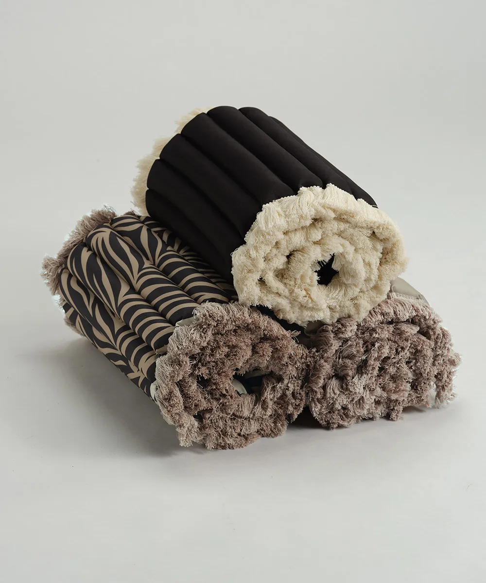 Garden Glory cushion with fringes, Black, black fringe, 38x120 cm Garden Glory