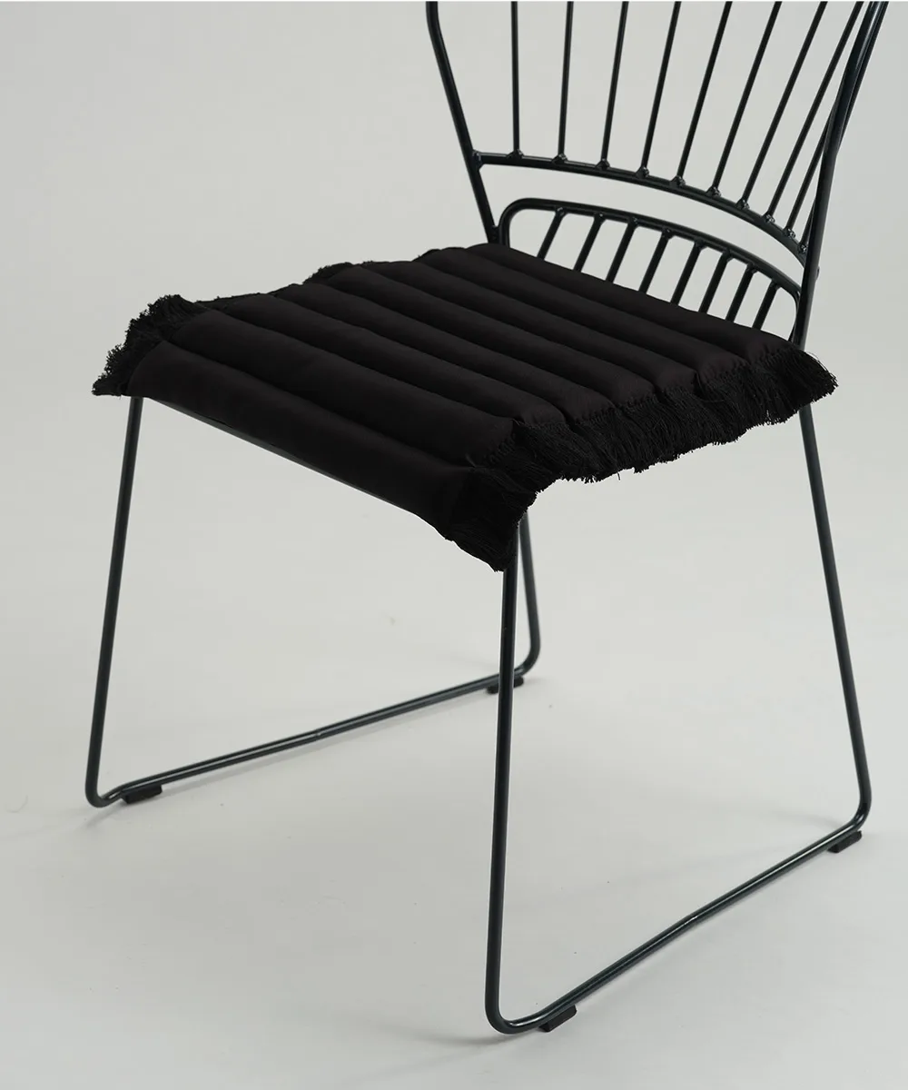 Garden Glory cushion with fringes Garden Glory