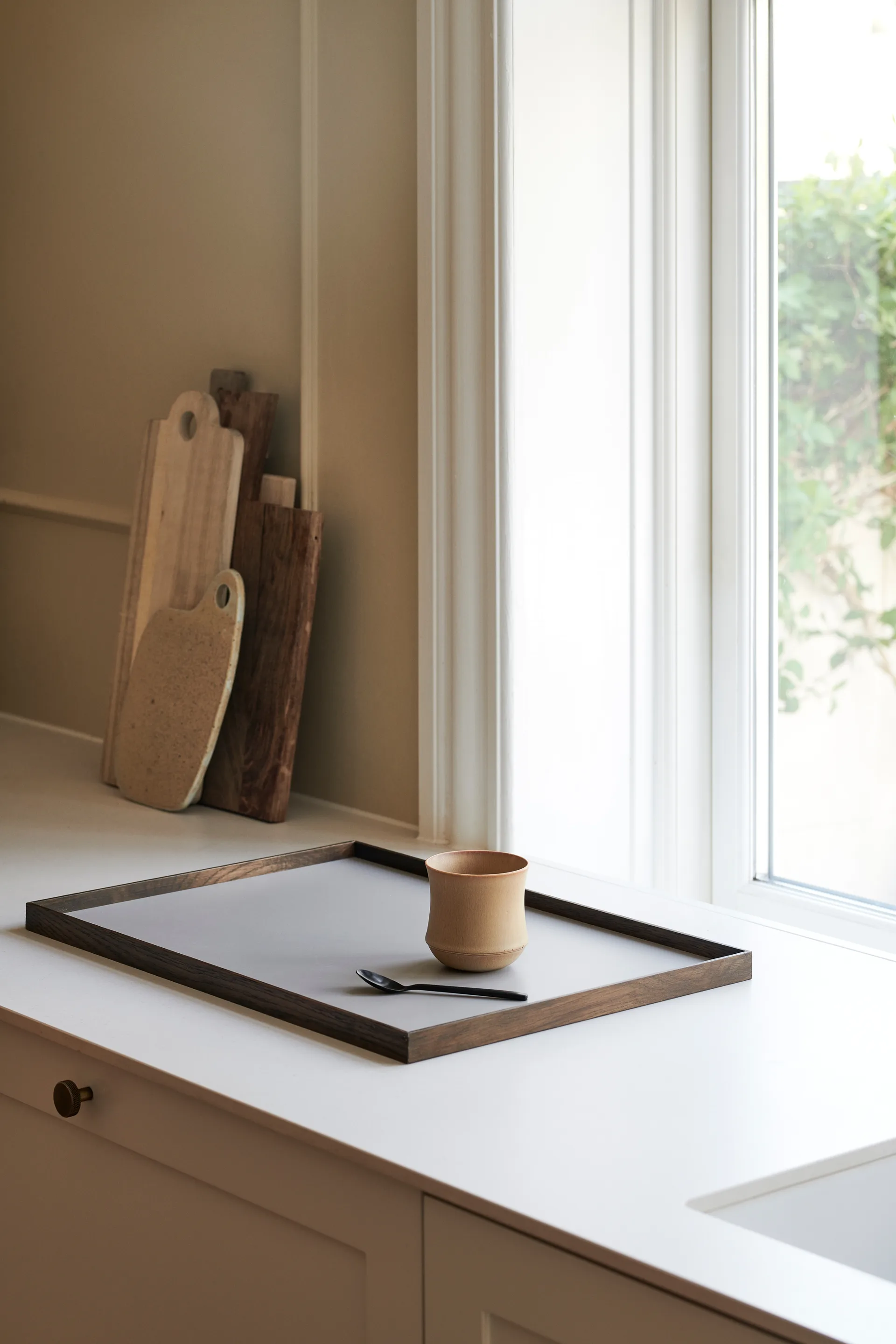 Frame tray large 35.5x50.6 cm, Smoked oak-Grey Gejst