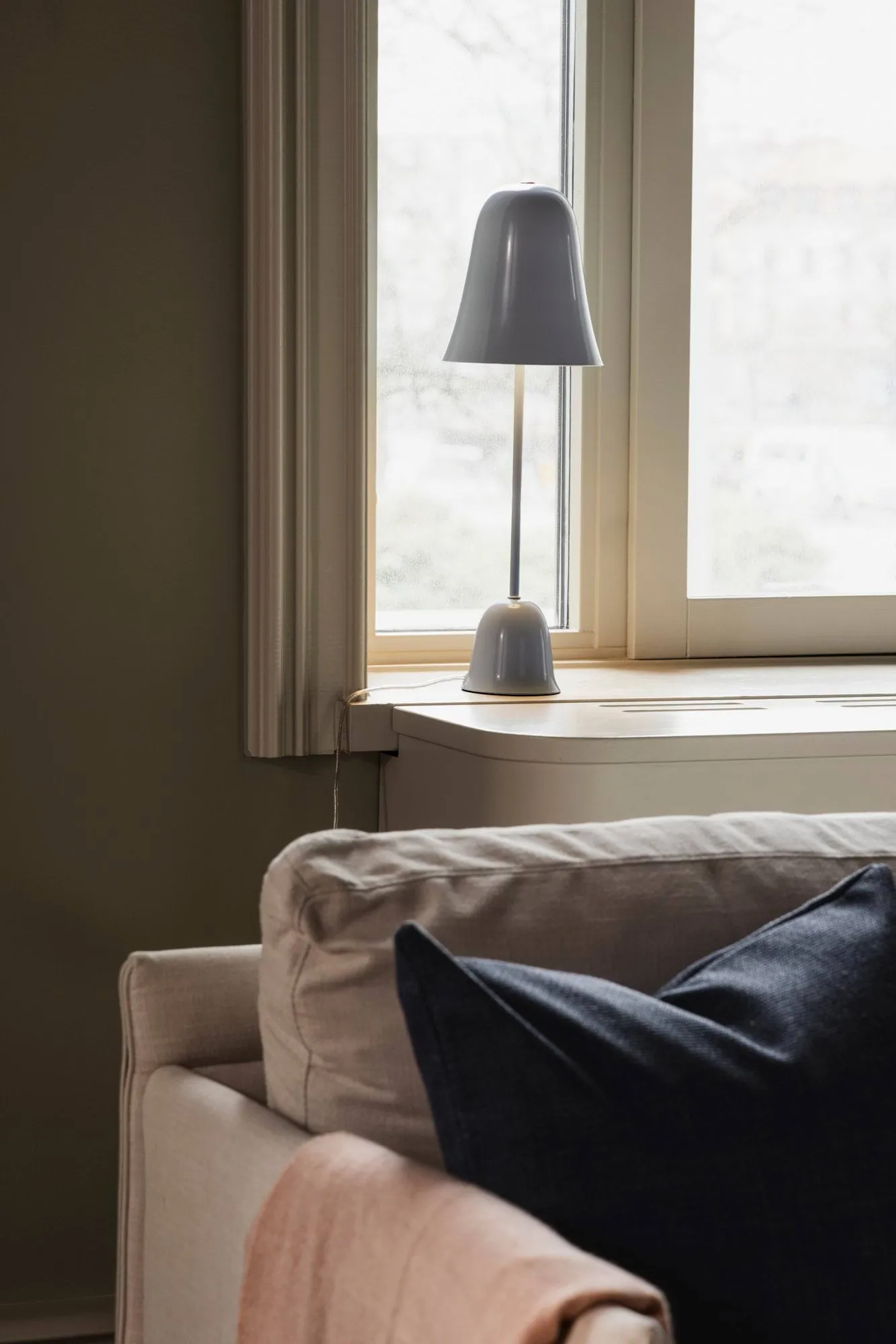 Blåklockan table lamp, Mist blue (blue), Ø16xH50 cm Globen Lighting