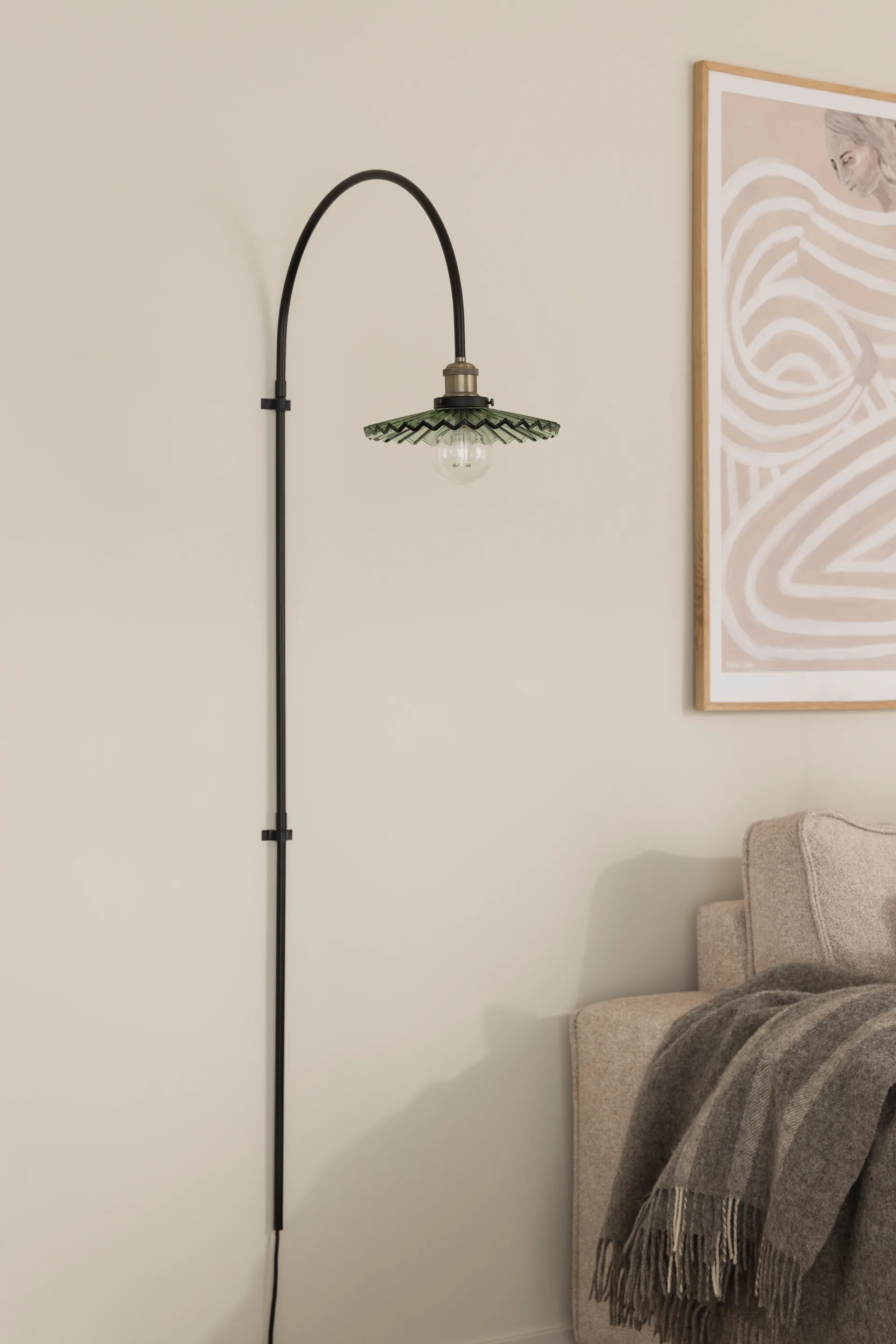 Cobbler wall lamp 150 cm, Green Globen Lighting