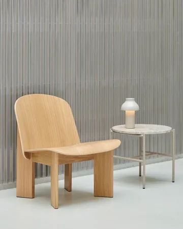 Chisel lounge chair - Lacquered oak - HAY