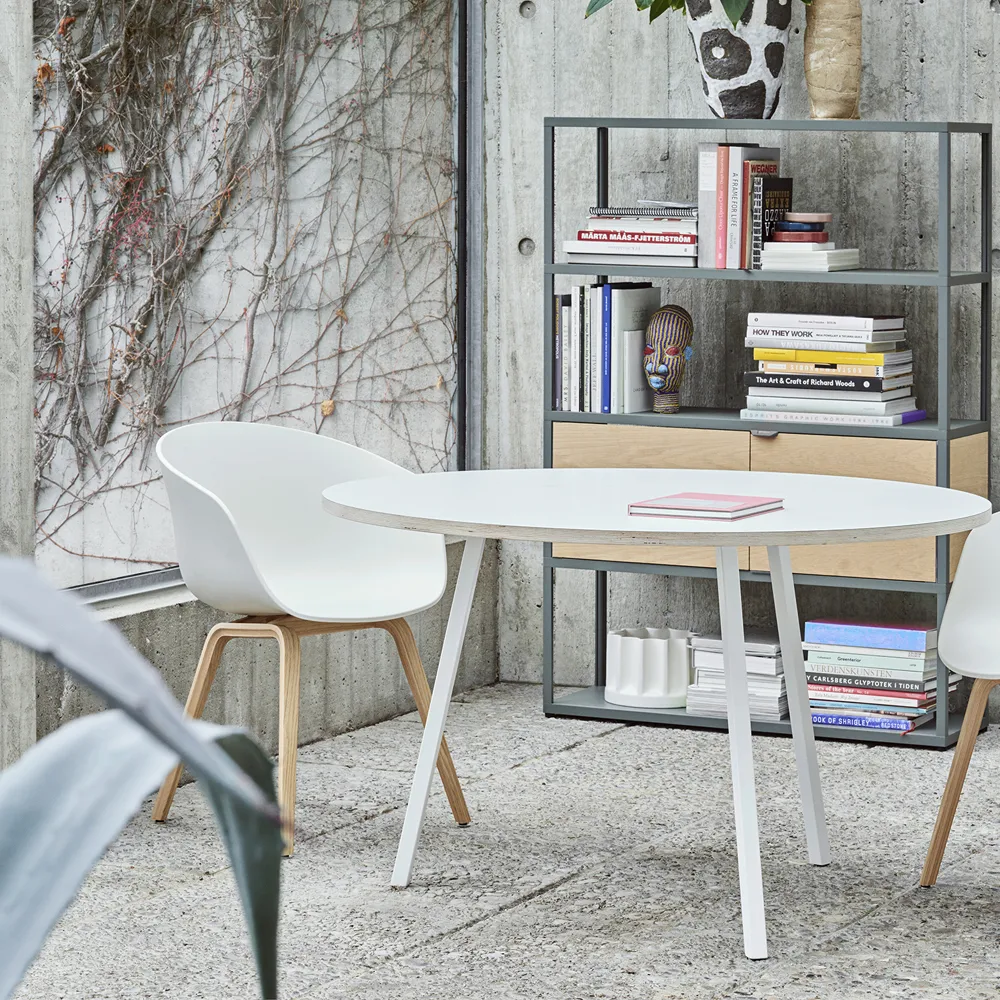Loop Stand dining table round, Black linoleum-black, Ø120 cm HAY