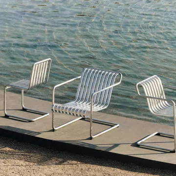 Palissade Cantilever Low lounge armchair - Hot galvanised steel - HAY