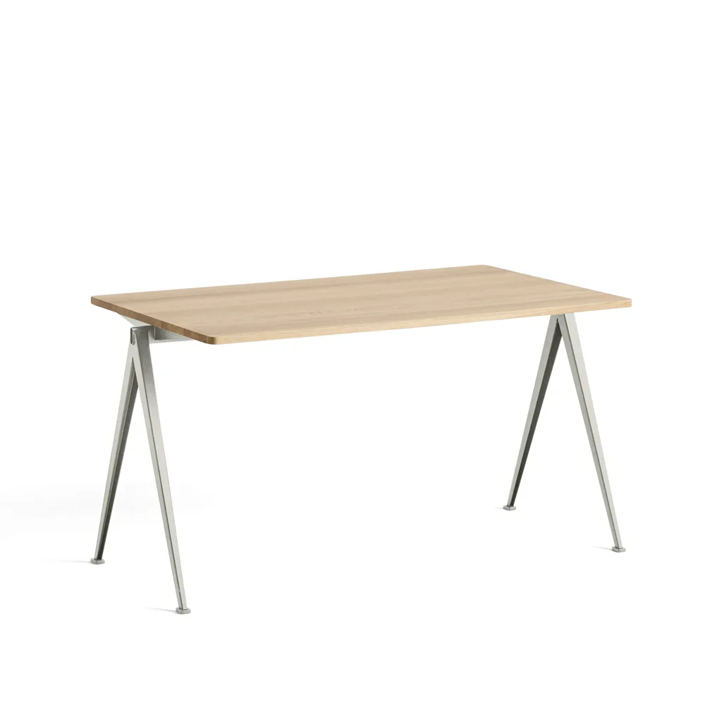 Pyramid 01 desk, Oak matte lacquered-140x75 cm-beige steel frame HAY