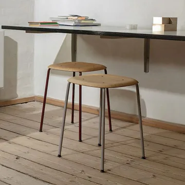 Soft Edge 70 stool - Black oak-black steel frame - HAY