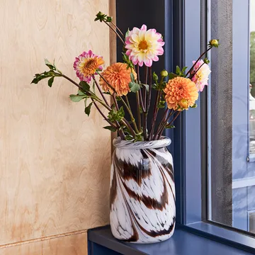 Splash Roll Neck vase L 27 cm - coffee-white - HAY
