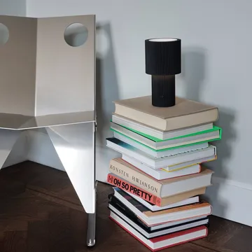 Iluma portable table lamp - Jet black - Herstal