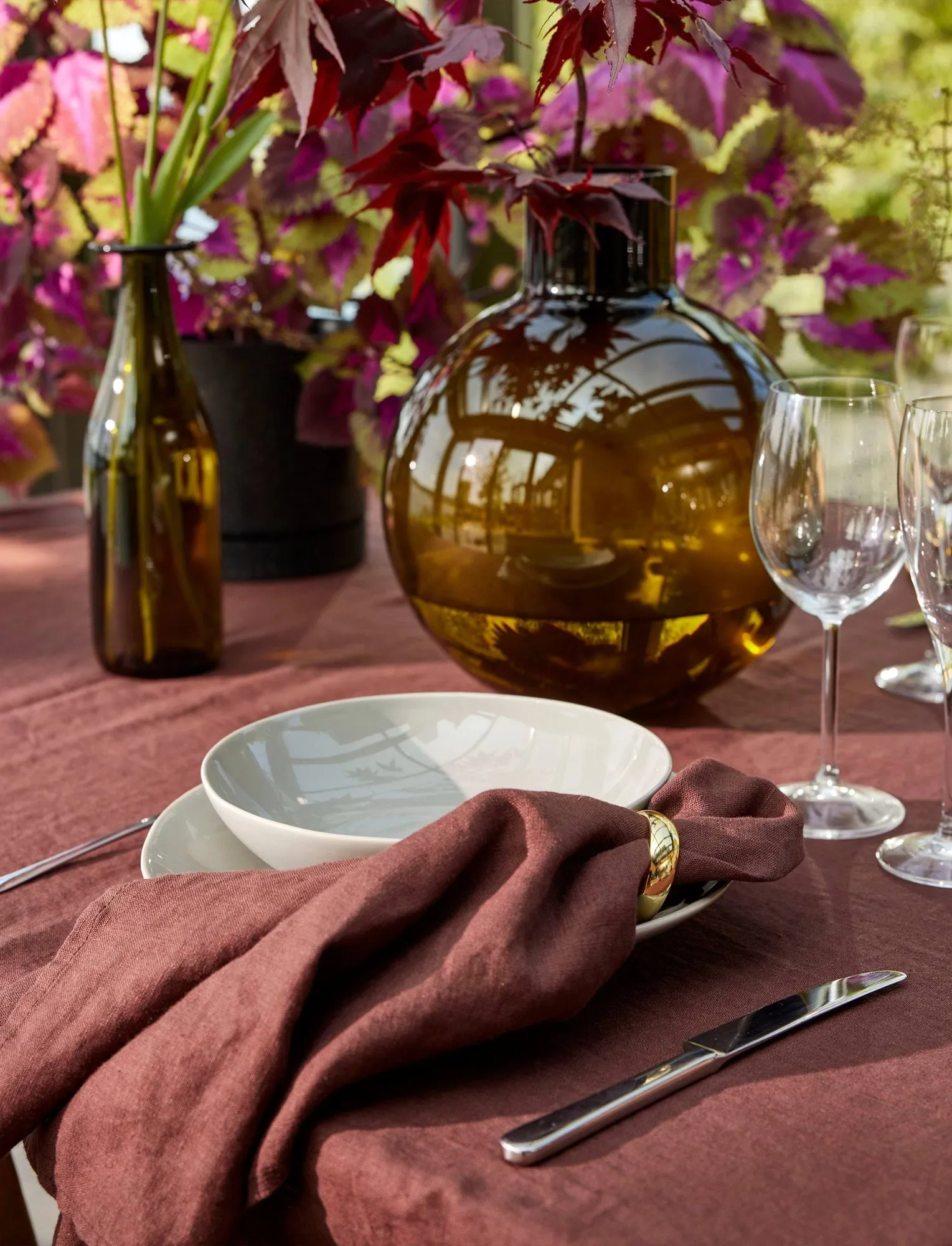 Sunshine tablecloth, Burgundy (red), 140x330 cm Himla