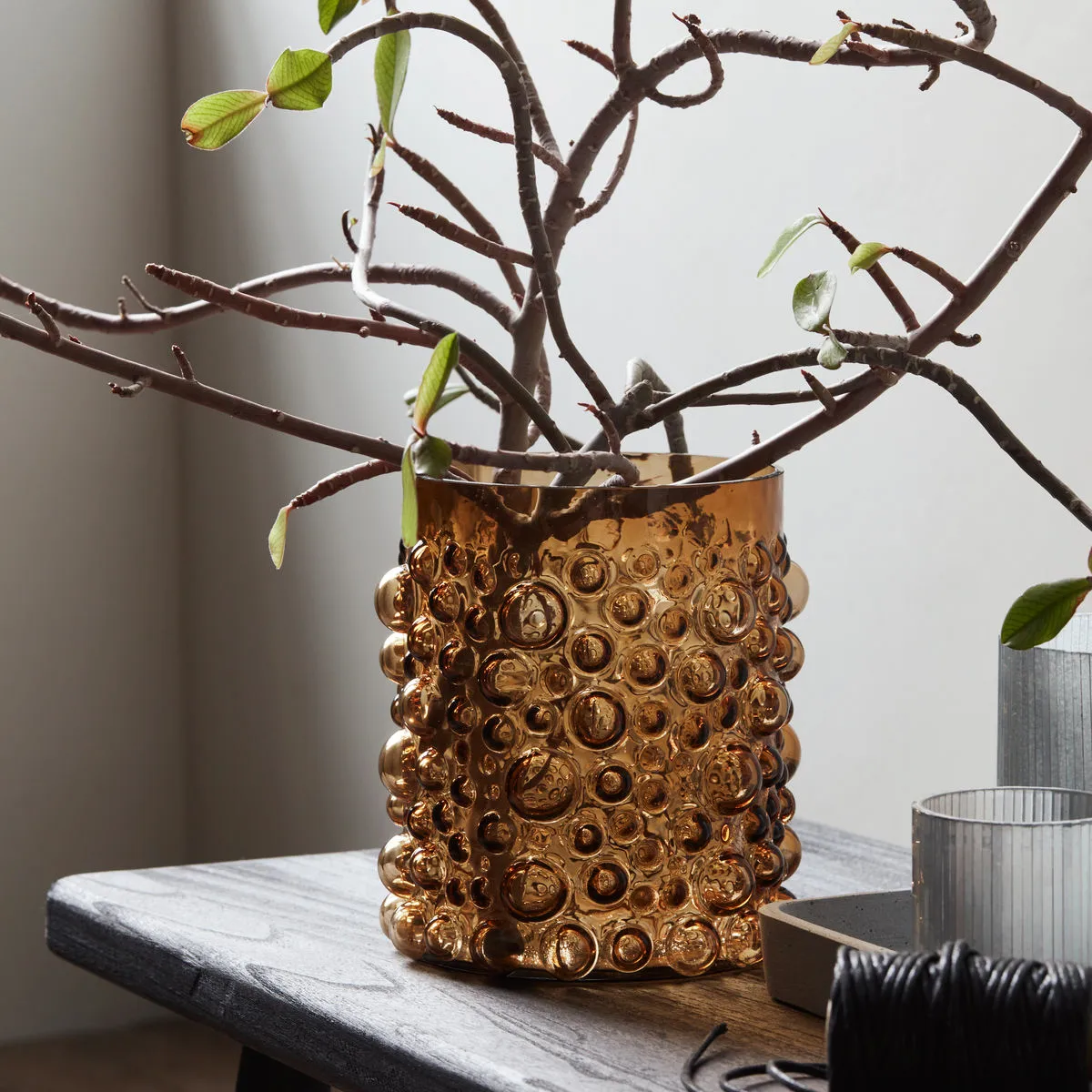 Foam vase 19 cm, Amber House Doctor
