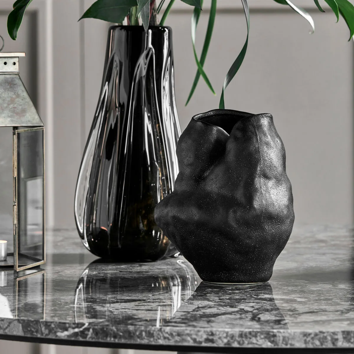 Fomu vase 20 cm, Black House Doctor