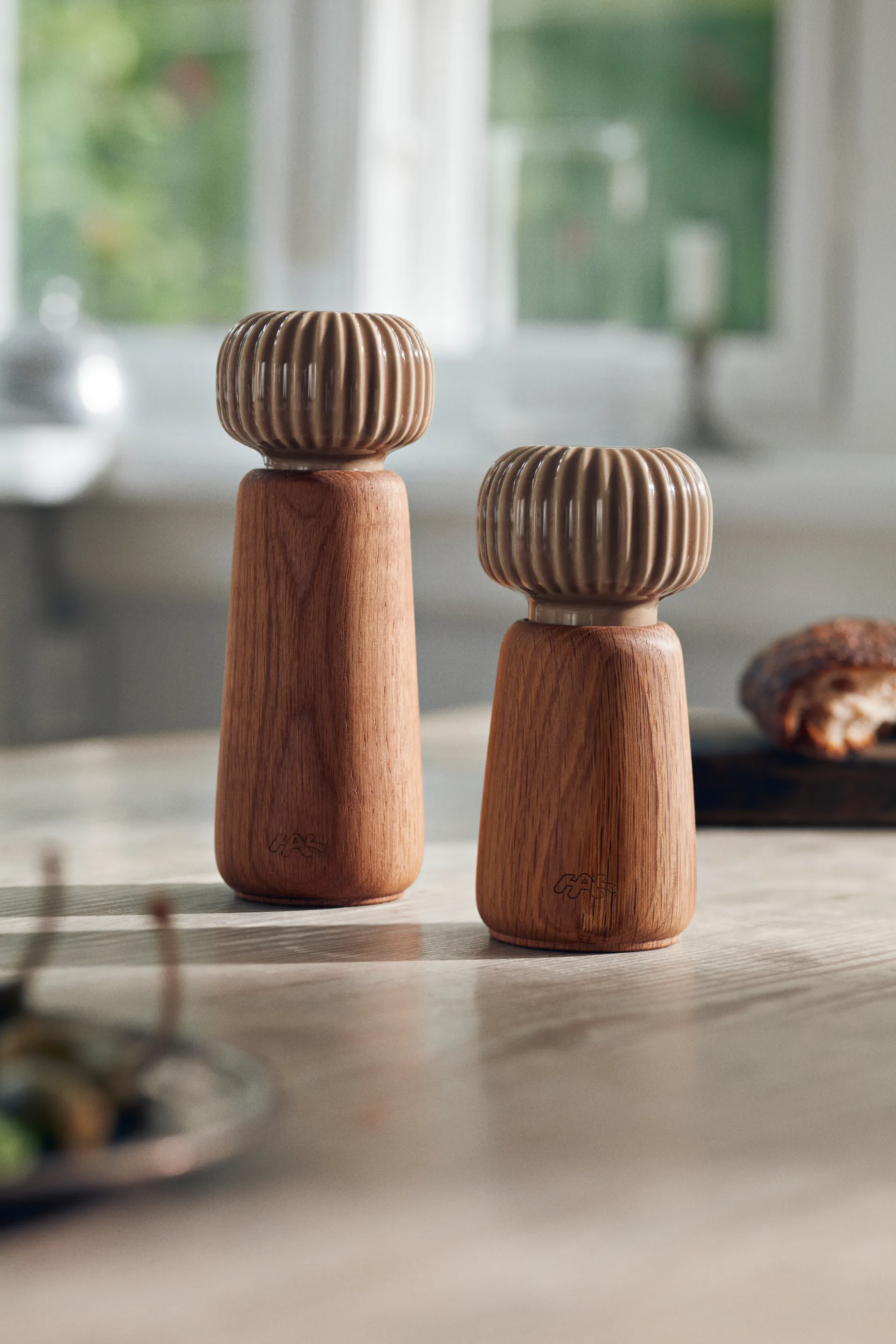 Hammershøi spice mill large, Brown, 18 cm Kähler