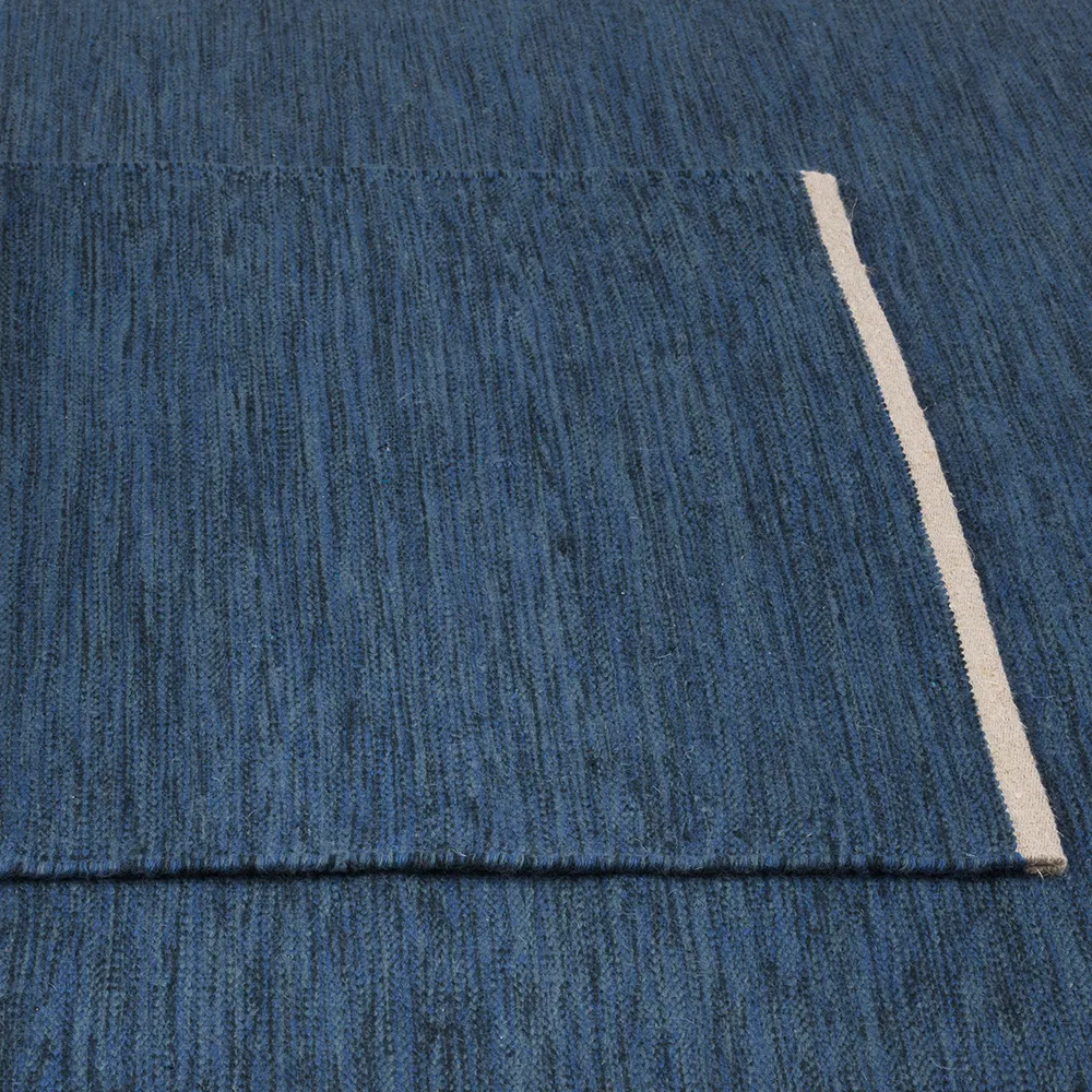 Allium hallway carpet 80 x 250 cm, Deep blue Kateha