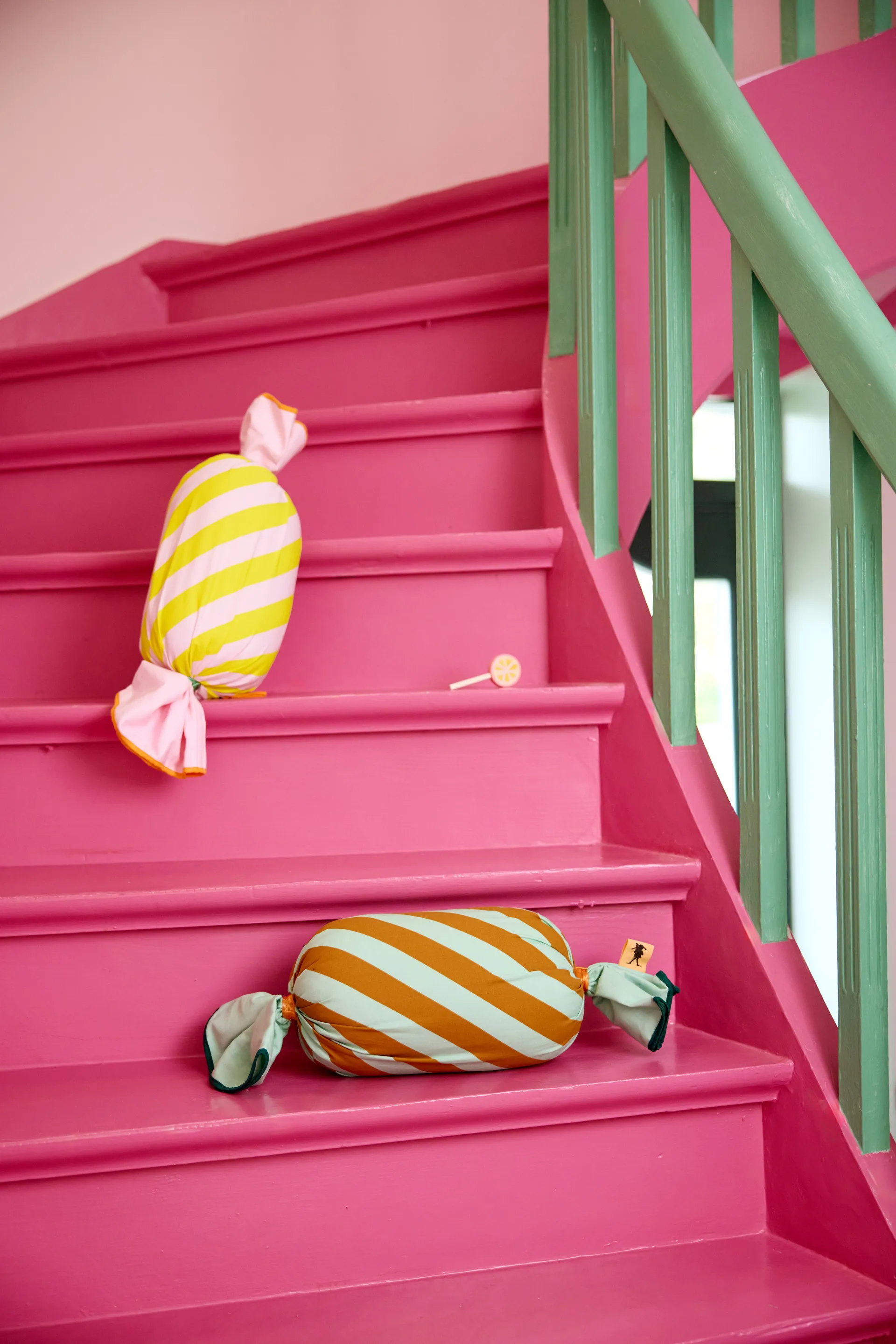 Pippi candy cushion, Pink, 53x16 cm Kid's Concept