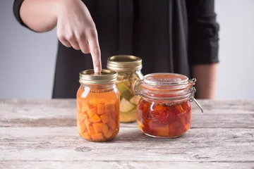 Kilner round preserving jar - Clear-gold, 0.5 L - Kilner