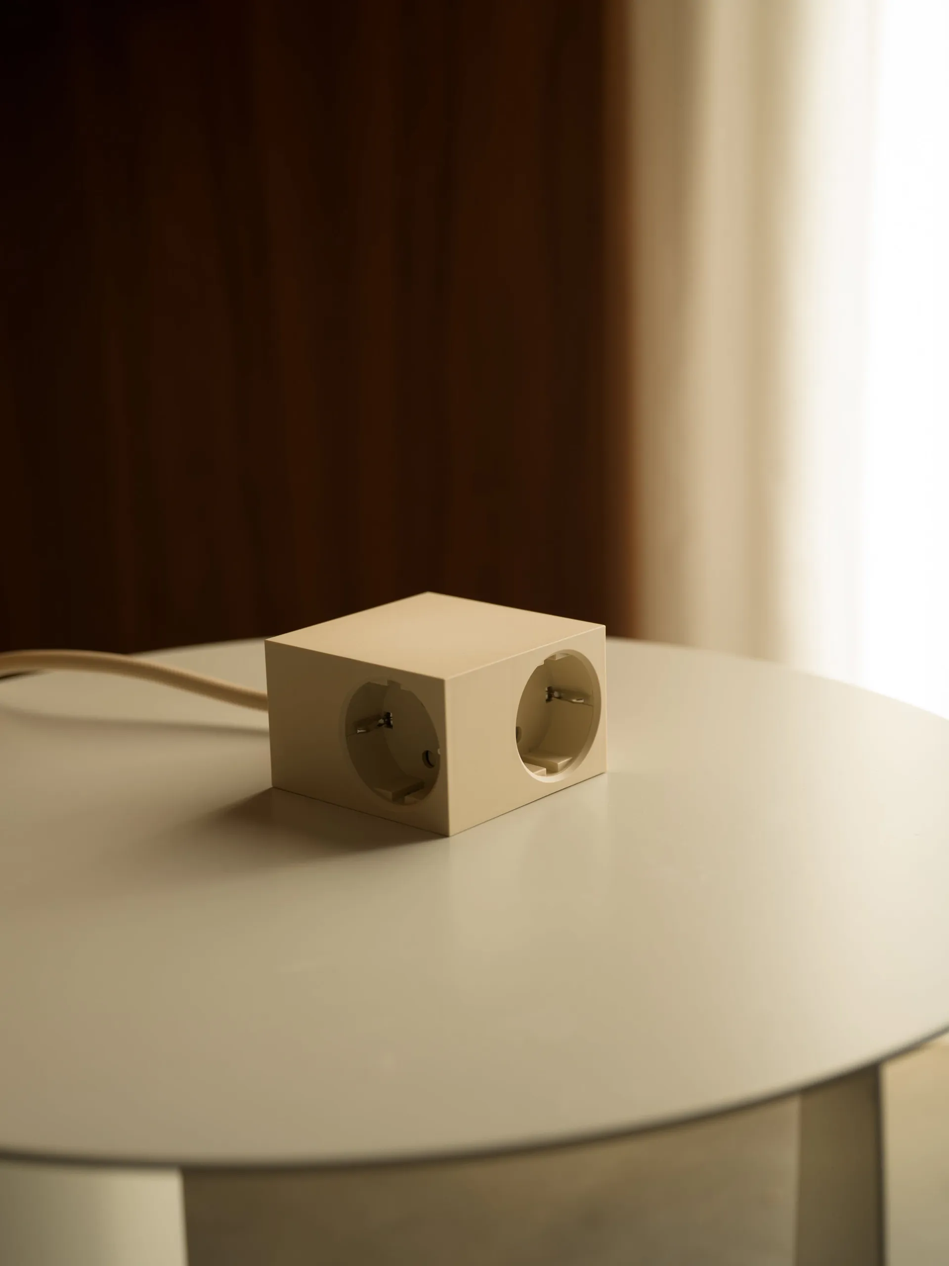 Cuboid outlet 2 m, Pearled Ivory Kord