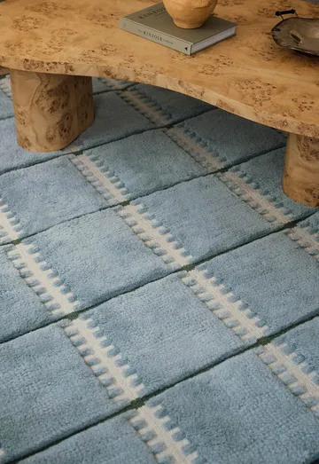 Lilly wool carpet - Blue, 250x350 cm - Layered