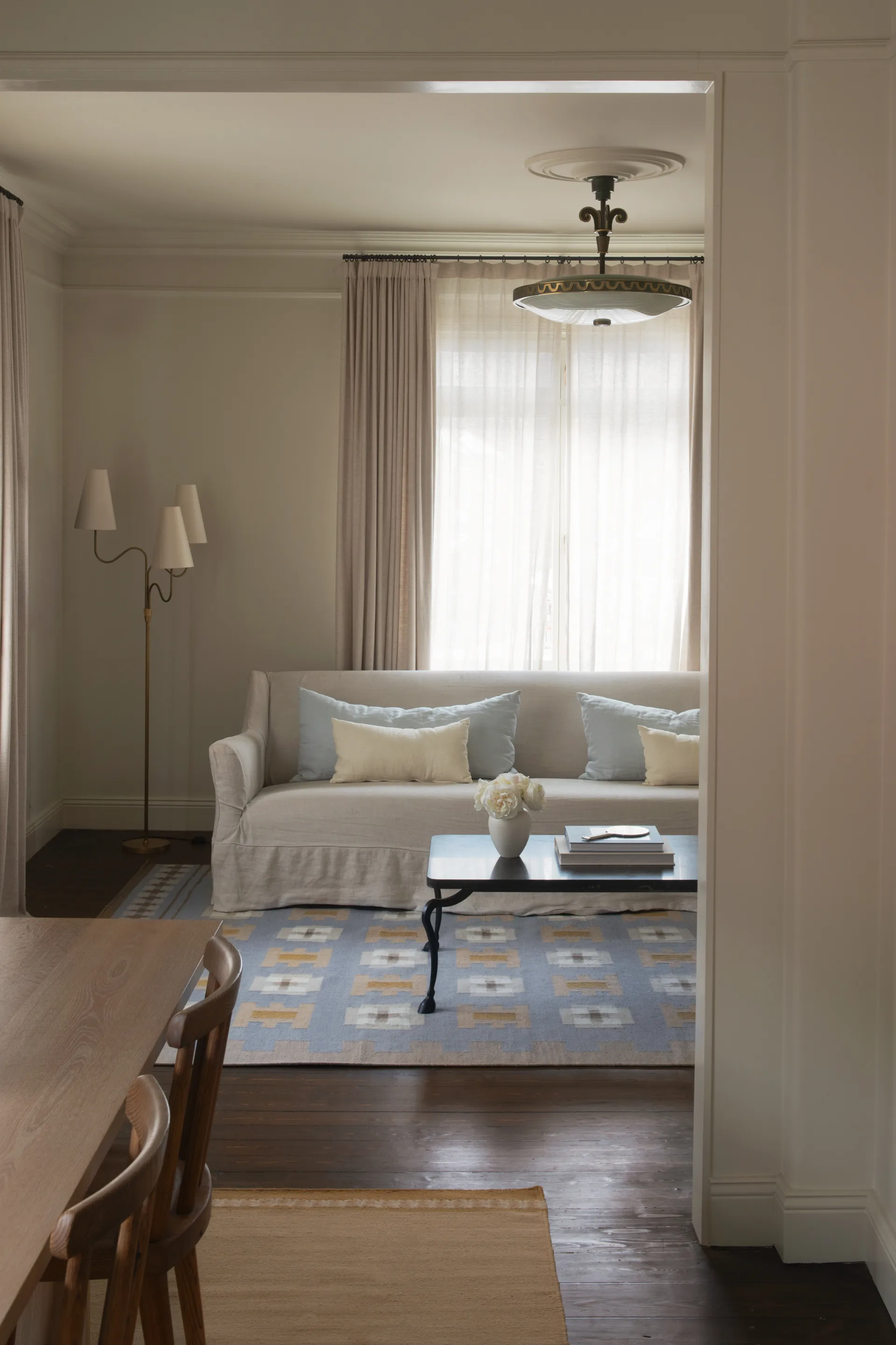 Röllakan Selma wool rug, Dove, 200x300 cm Layered