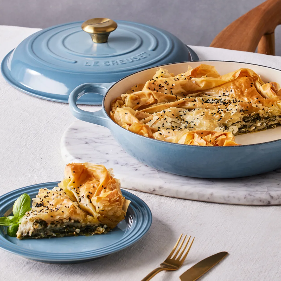 Signature shallow casserole 3.5 l, Chambray Le Creuset