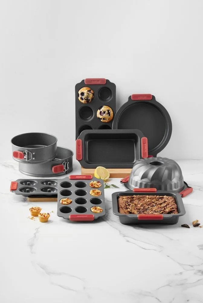 Lékué non-stick mini muffin pan 12 pcs, Red Lékué