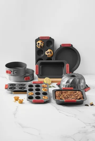 Lékué non-stick mini muffin pan 12 pcs - Red - Lékué