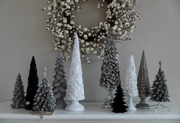 Serafina Christmas tree 20 cm - Black - Lene Bjerre