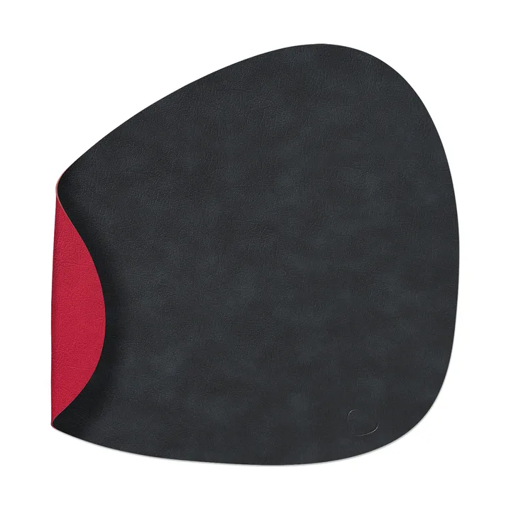 Cloud placemat reversible curve L 1 pcs - Black-red, 44x37 cm - LIND DNA