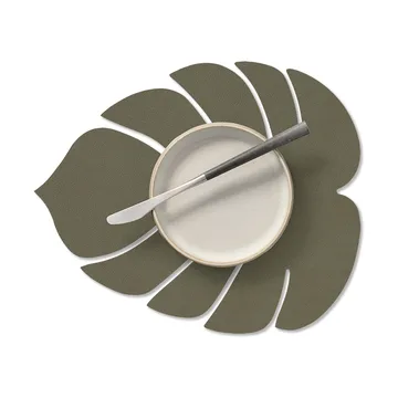 Monstera Leaf Nupo placemat S - Army green, 26x22 cm - LIND DNA
