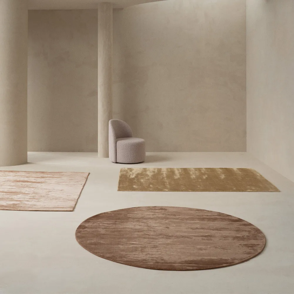 Lucens rug round, Mustard Linie Design