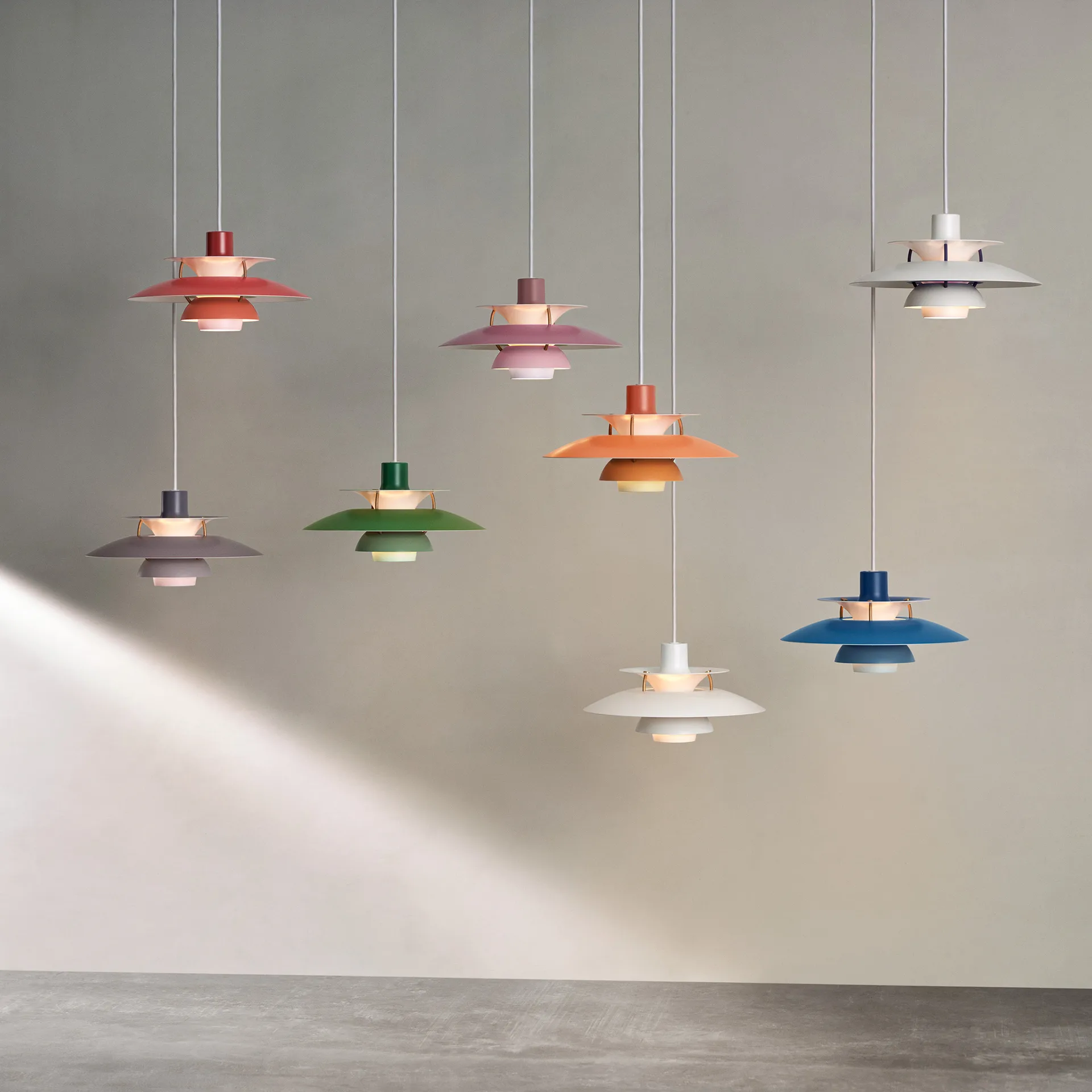PH 5 pendant light, Ø300, Green Louis Poulsen