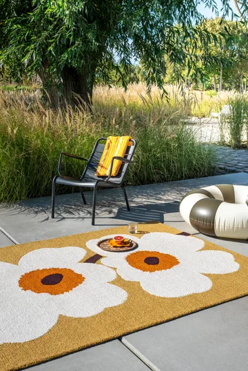 Unikko anniversary outdoor rug - Honey, 140x200 cm - Marimekko