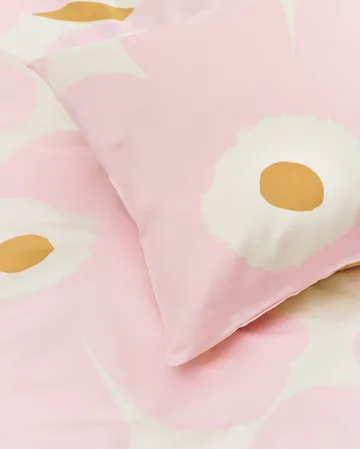 Unikko bedding set 150x210 cm+50x60 cm - White-light pink-beige - Marimekko