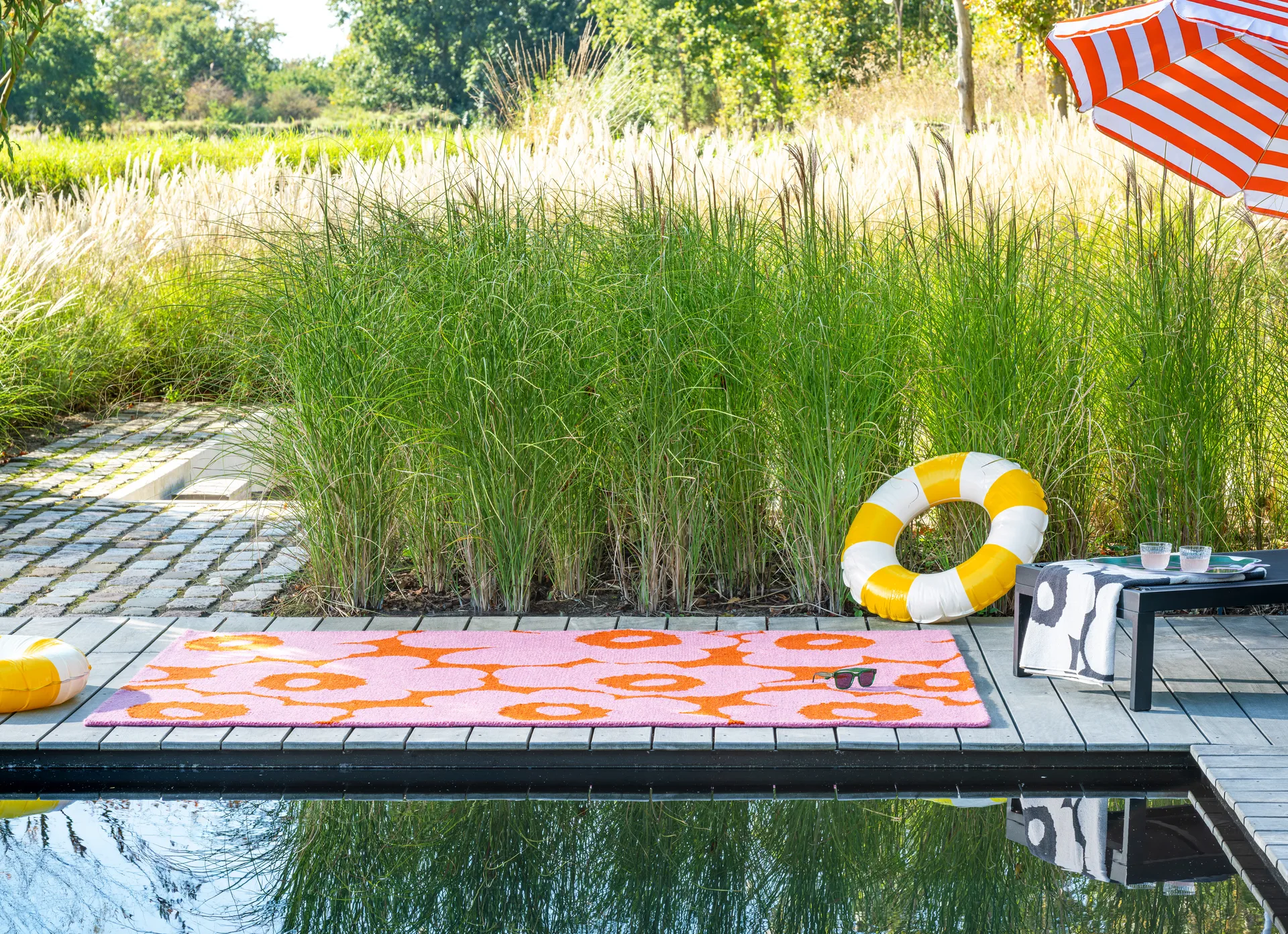 Unikko outdoor rug, Pink-orange, 200x280 cm Marimekko