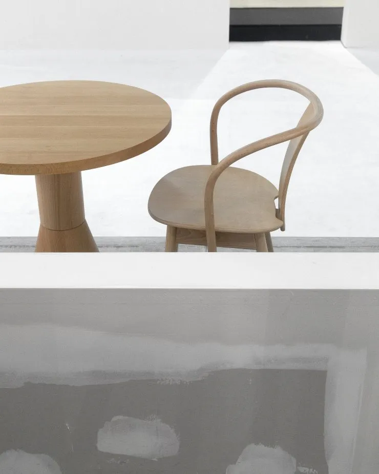 Draft dining room table 88 cm, Beech Massproductions