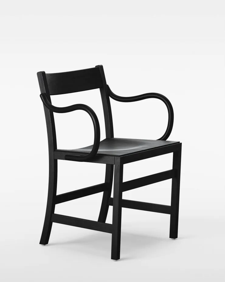 Waiter XL armchair, Black stained beech Massproductions