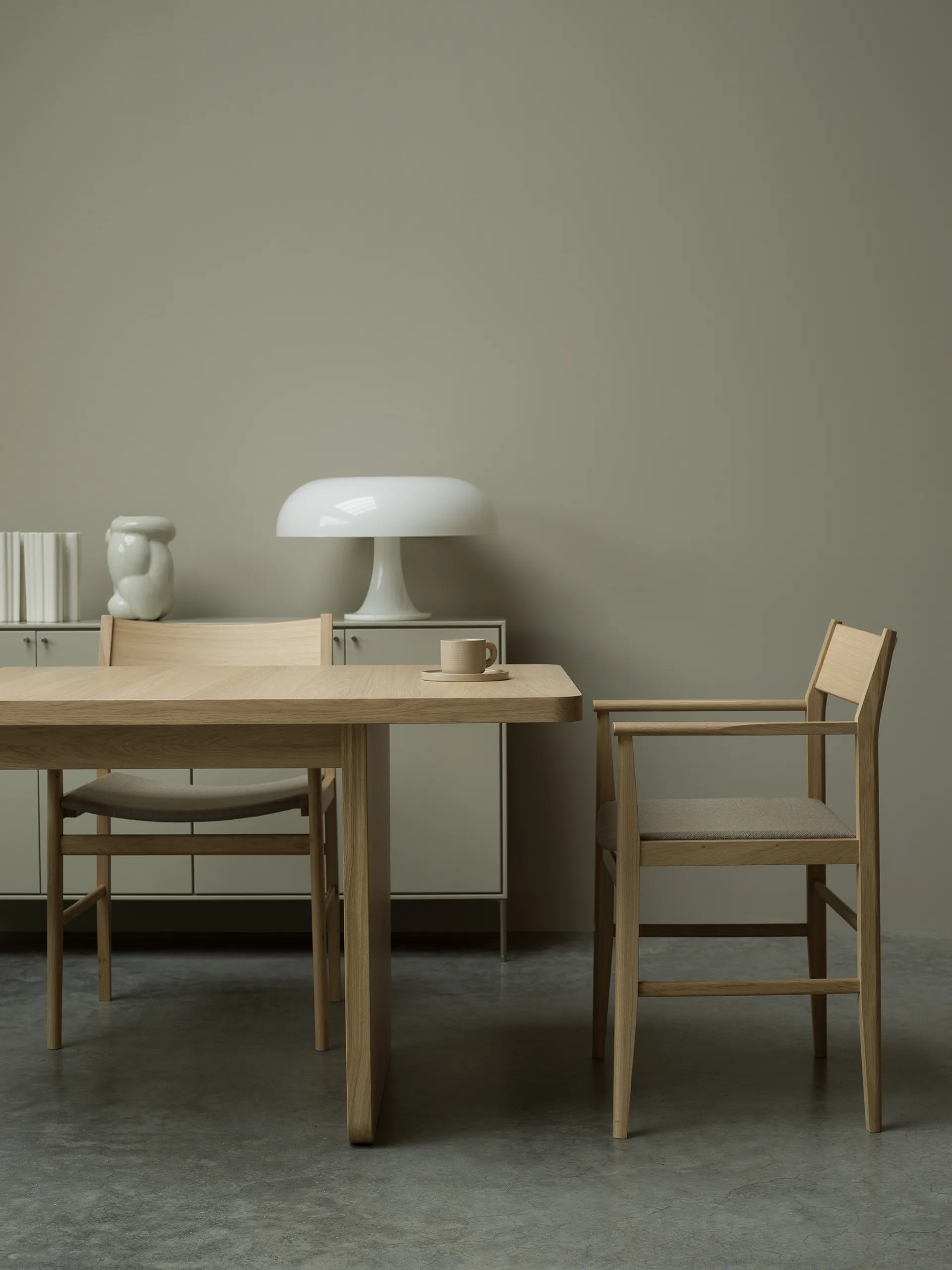 Volt sideboard 80x148 cm, Beige-stainless steel Mavis
