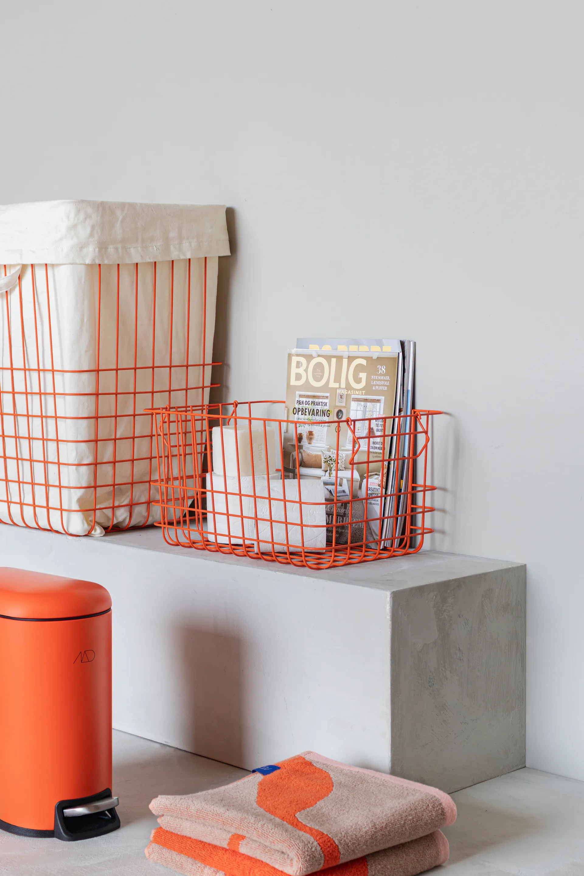 Mini-Walther pedal bin 5 L, Orange Mette Ditmer
