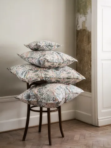 Morris & Co. Strawberry Thief Pillowcase - Green, 50x90 cm - Mille Notti