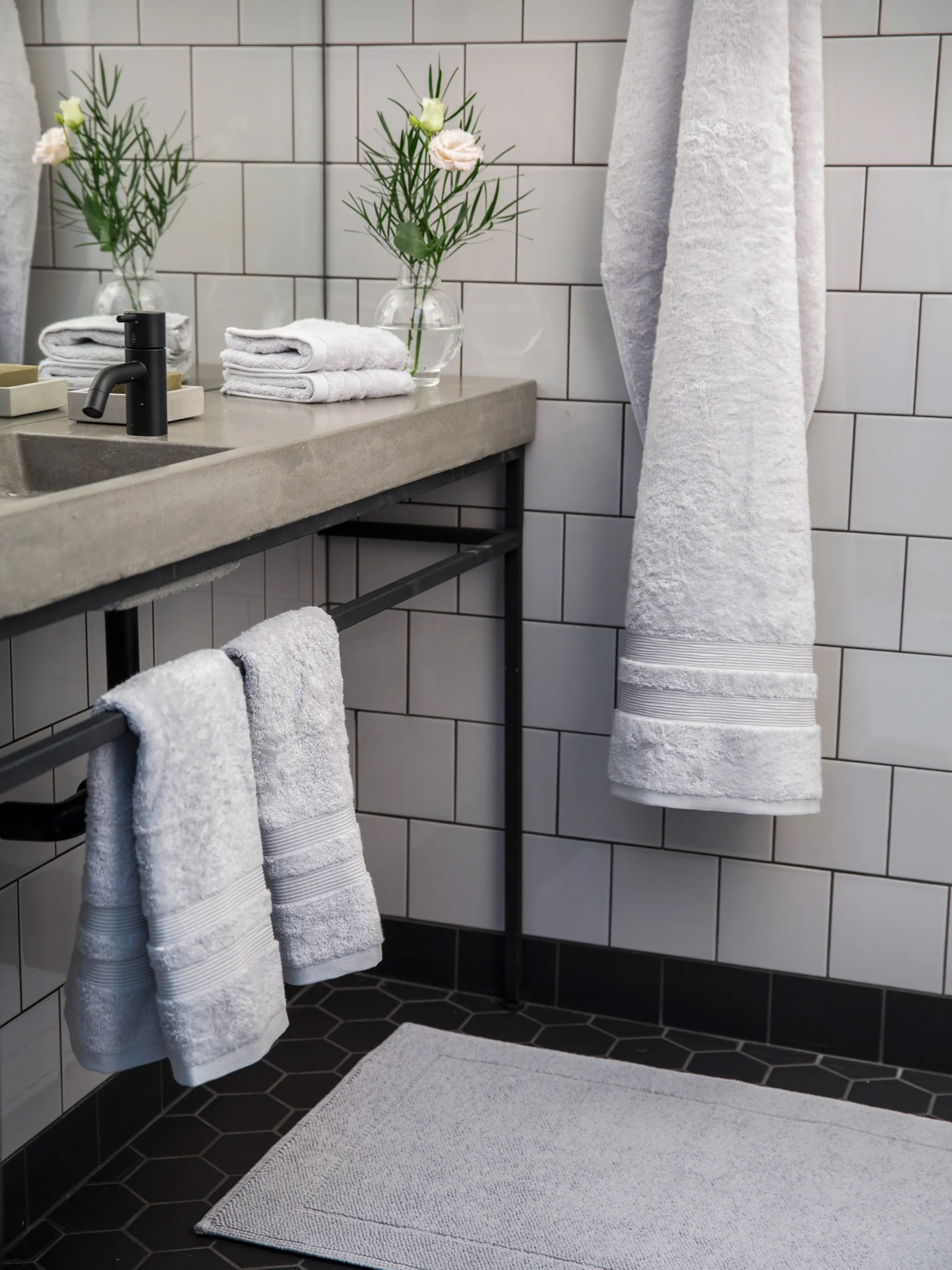 Portofino bathroom rug, Light grey, 60x90 cm Mille Notti