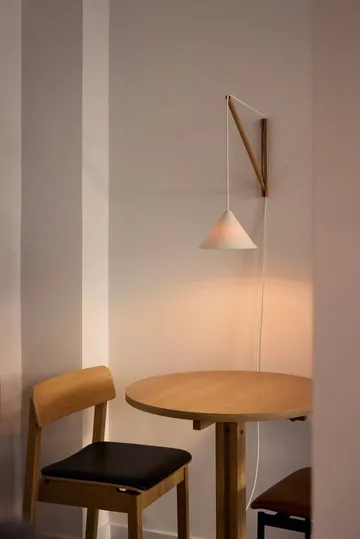 KUMU café table - Oiled oak, Ø65 cm - MOEBE