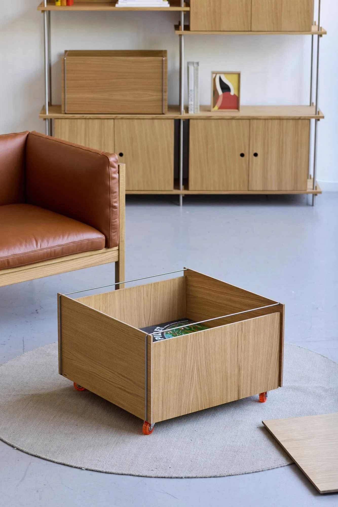 Moebe Storage Chest coffee table with storage, Oiled oak-black, 60x61x38.2 cm MOEBE