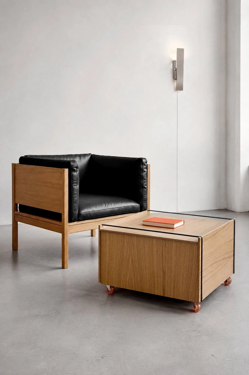 Moebe Storage Chest coffee table with storage, Oiled oak-black, 60x61x38.2 cm MOEBE